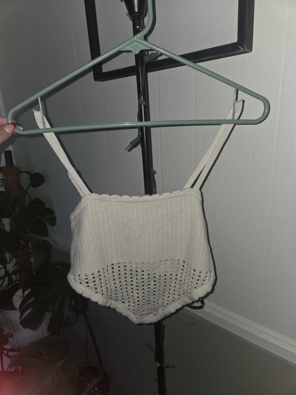 Forever 21 Cream Knit Scalloped Edge Bandeau